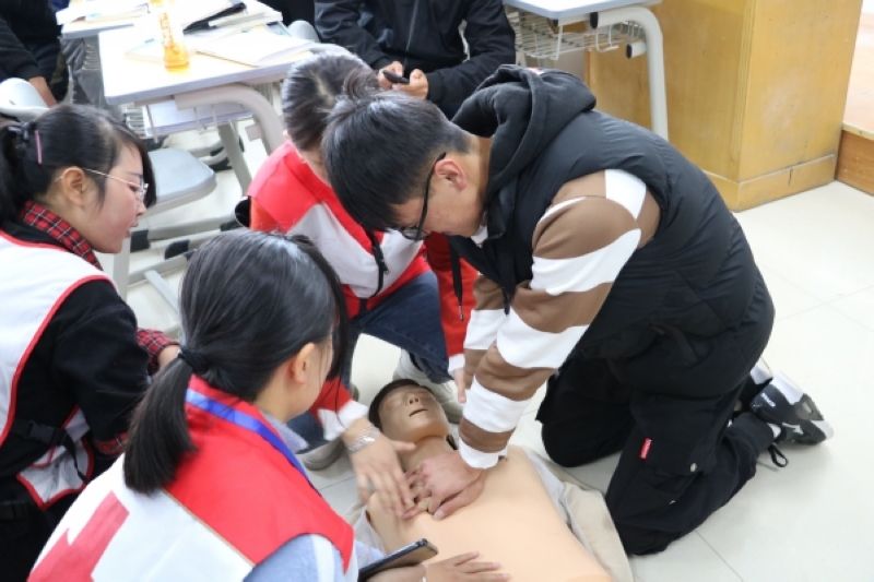 nEO_IMG_03.jpg nEO_IMG_03.jpg