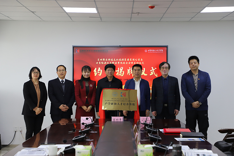 合照.jpg 合照.jpg